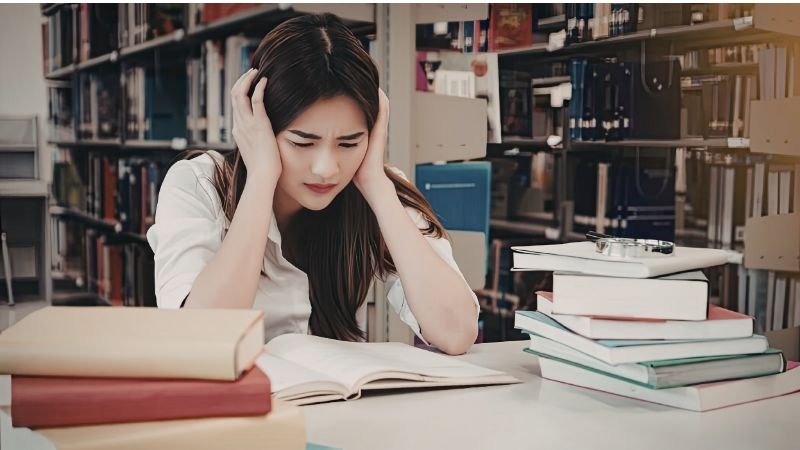 Student feeling overwhelmed due to using too many mnemonic devices